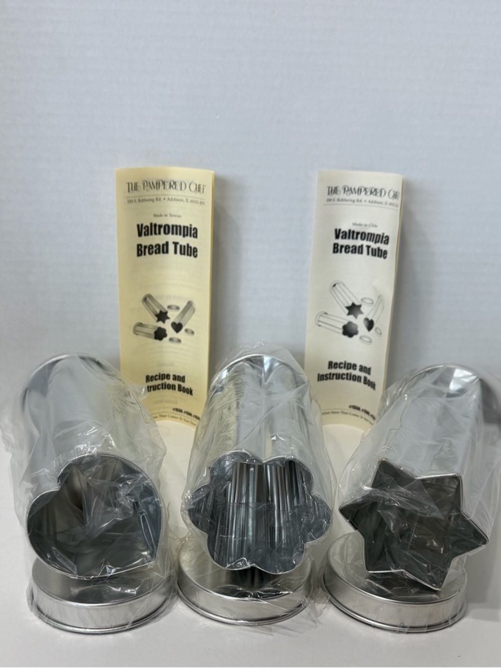 Set of 3 - Pampered Chef Valtrompia Bread Tubes - Star-Heart-Flower -Like New